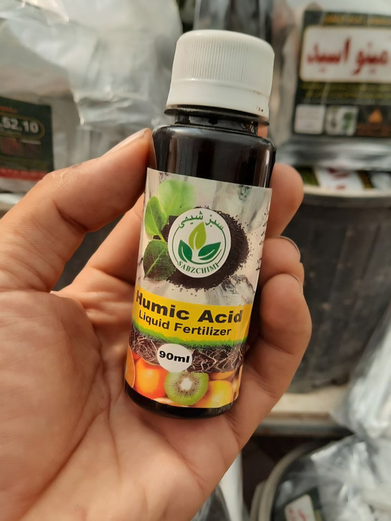 خرید و قیمت هیومیک اسید مایع حاصل خیزی خاک